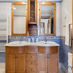 Sunny Paradise - Sea View Apartment