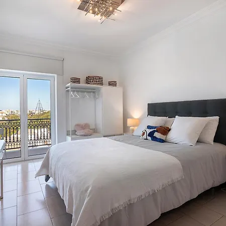 Sunny Paradise - Sea View Apartment *